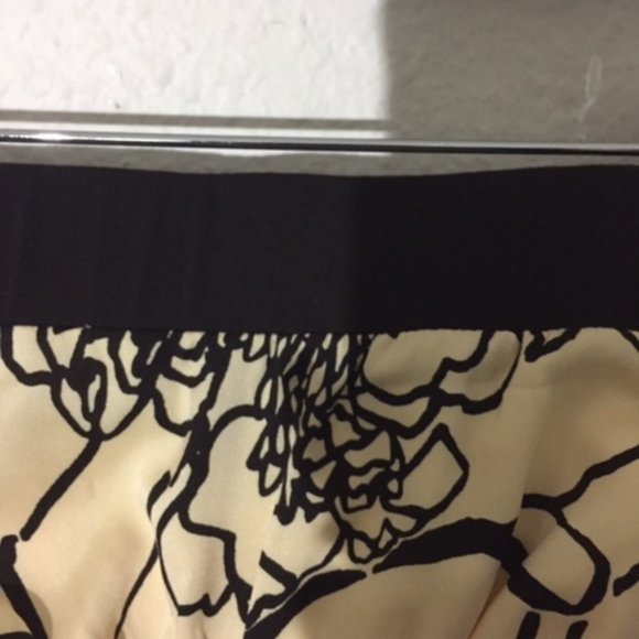 NWOT Susana Monaco Strapless Top Size-8 - Picture 2 of 4